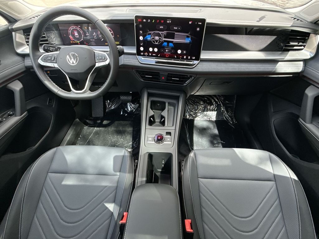 Thumbnail: 2026 Volkswagen Tiguan - 14