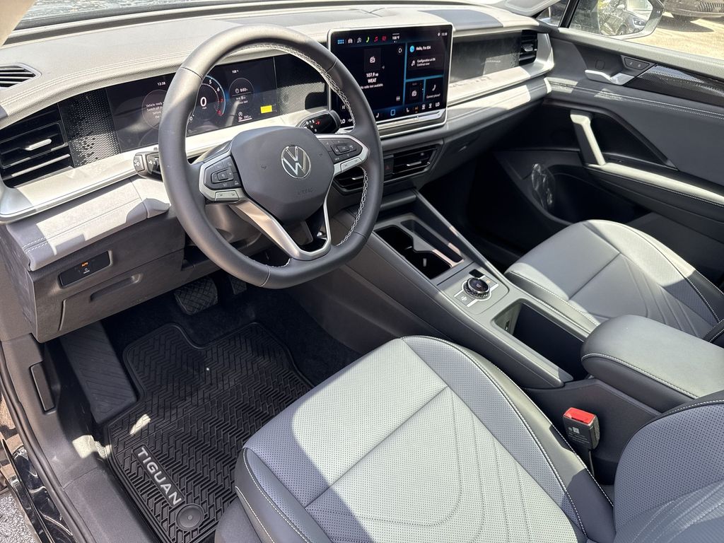 Thumbnail: 2026 Volkswagen Tiguan - 2