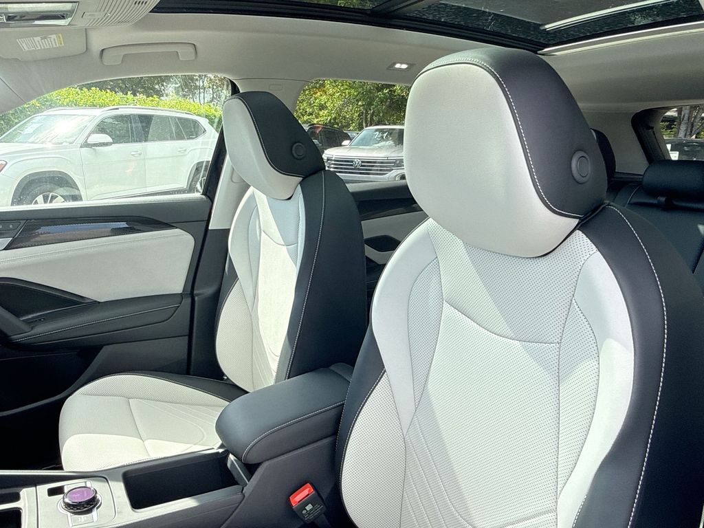Thumbnail: 2026 Volkswagen Tiguan - 10