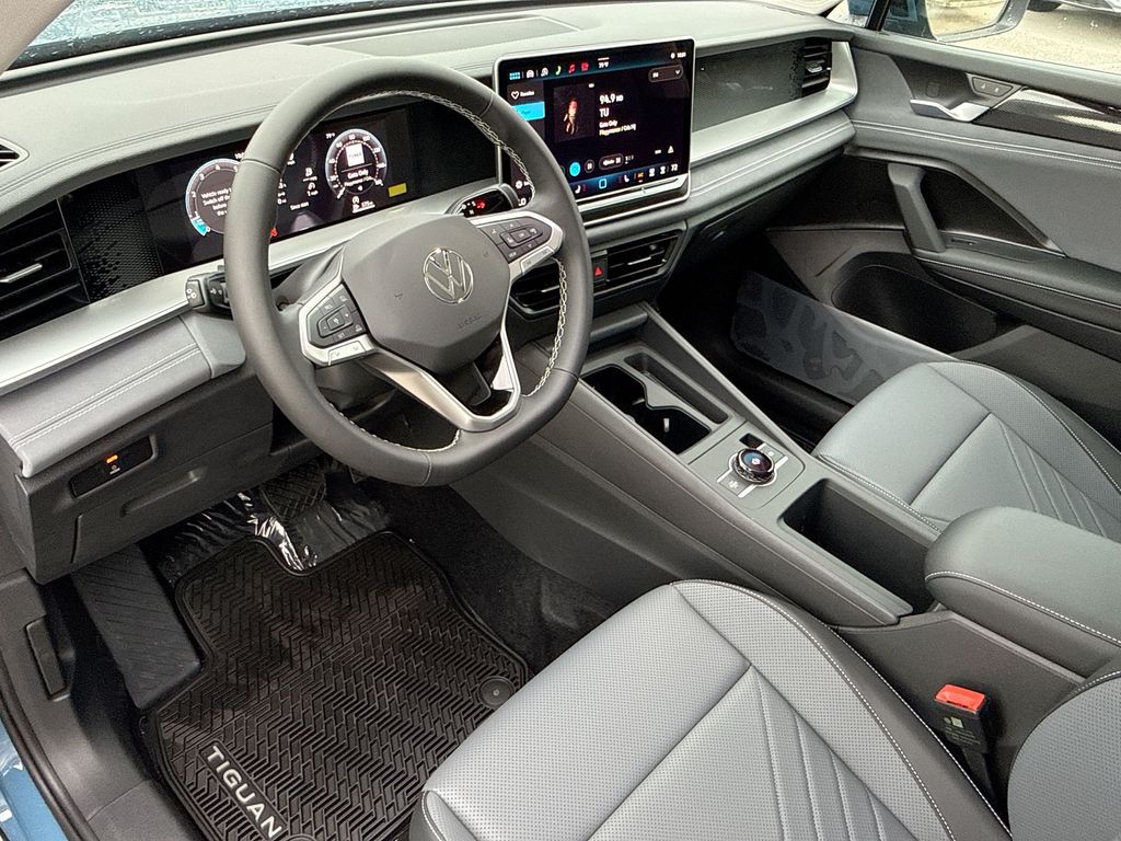 Thumbnail: 2026 Volkswagen Tiguan - 2
