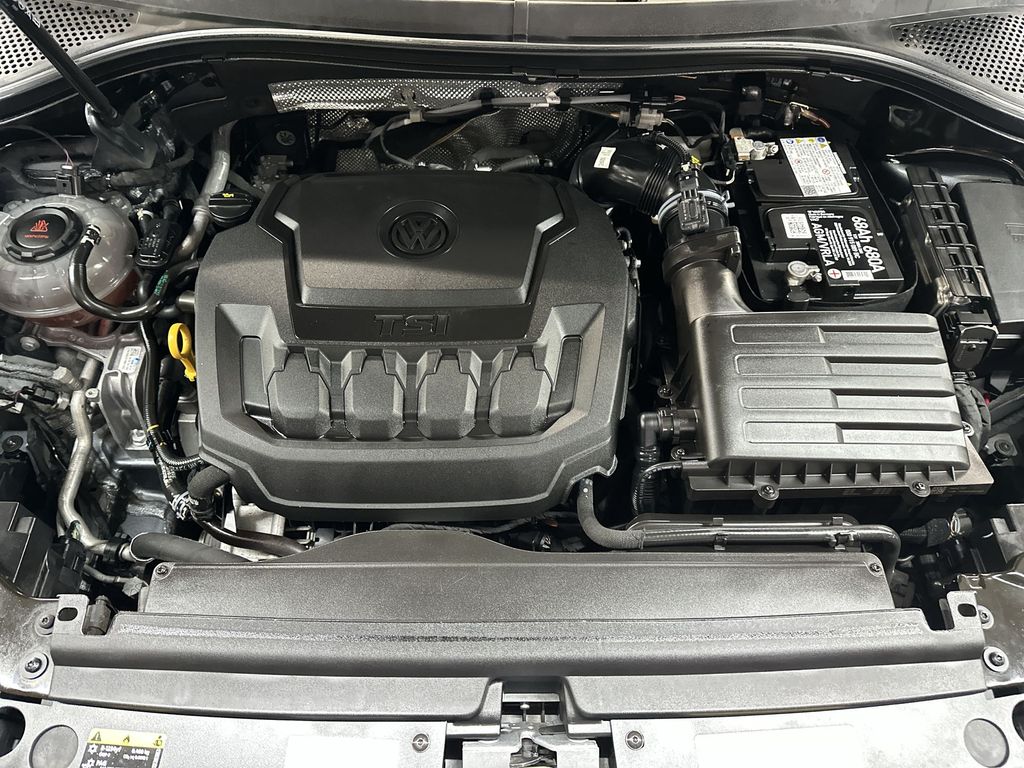 Thumbnail: 2024 Volkswagen Tiguan - 9