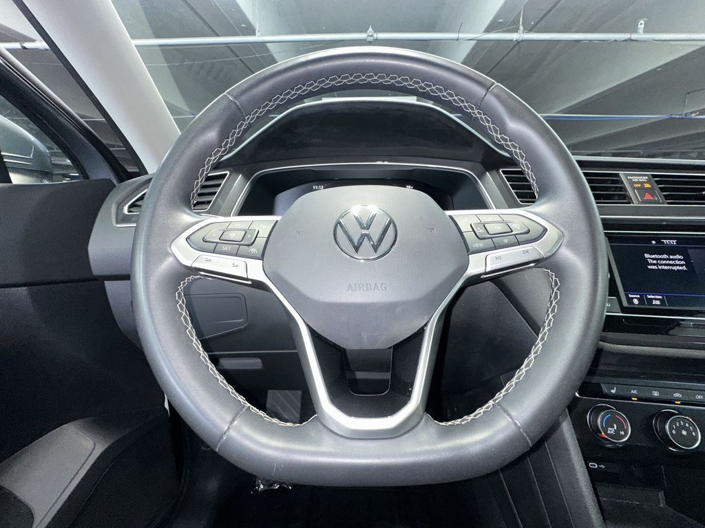 Thumbnail: 2024 Volkswagen Tiguan - 10