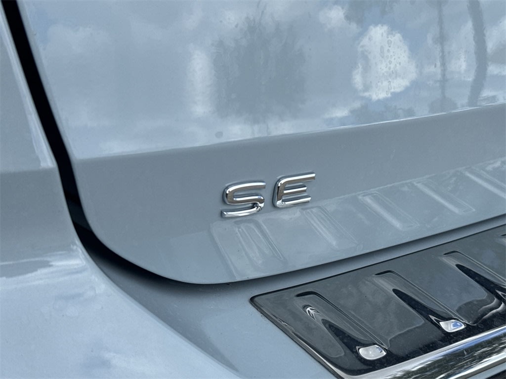 Thumbnail: 2025 Volkswagen Taos - 7