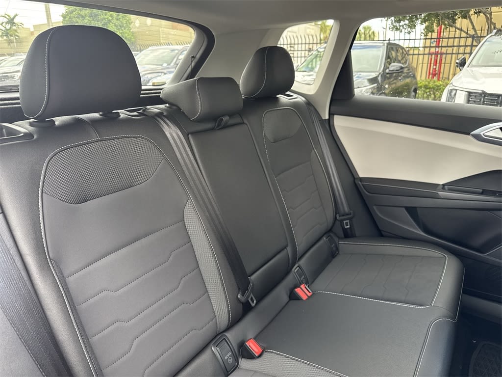 Thumbnail: 2025 Volkswagen Taos - 29