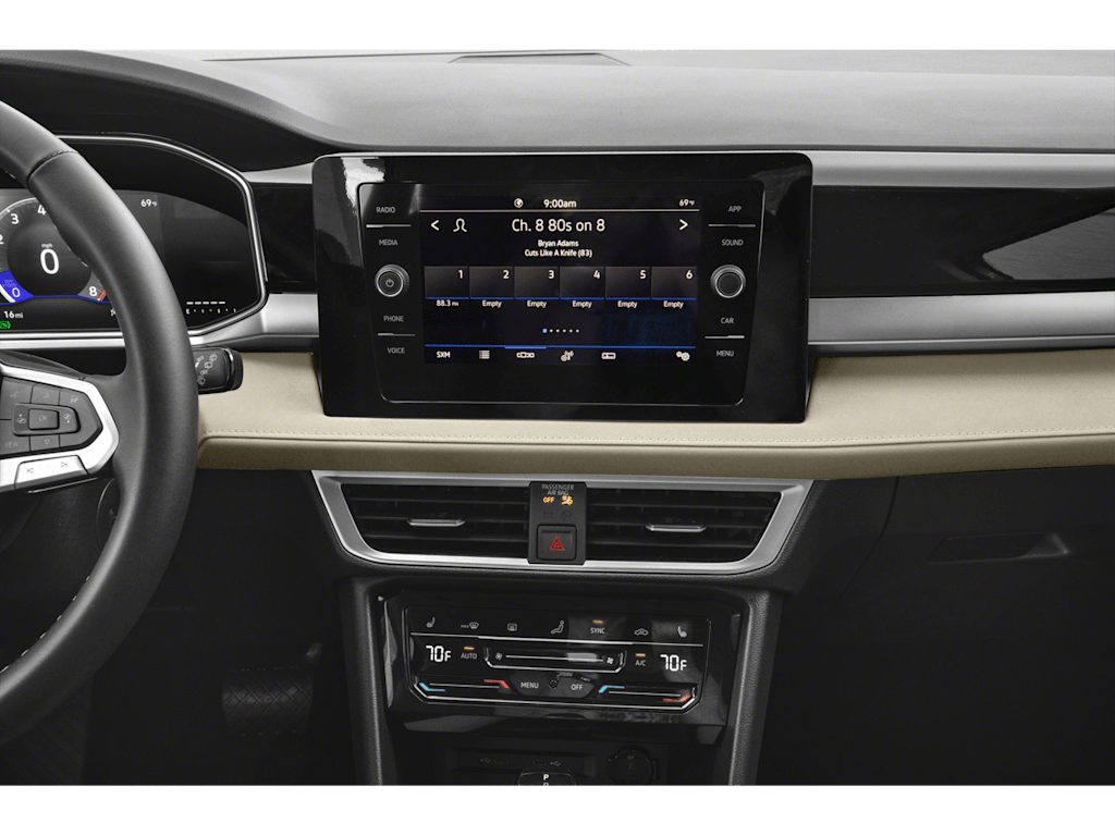 Thumbnail: 2025 Volkswagen Taos - 9