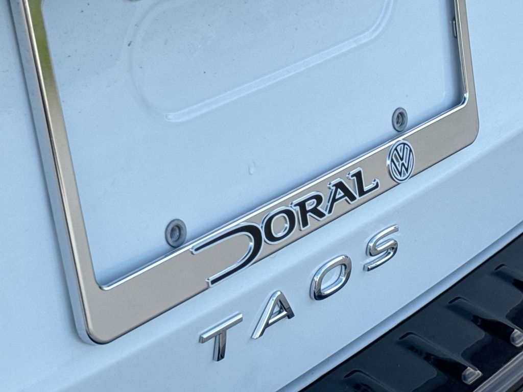 Thumbnail: 2026 Volkswagen Taos - 7