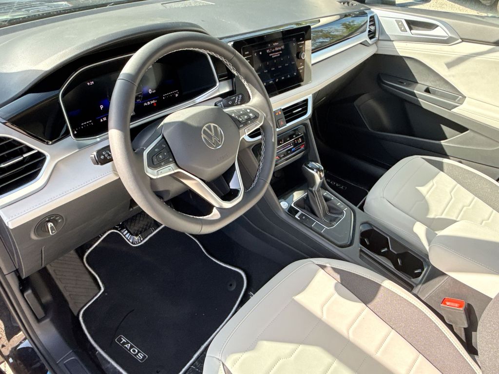 Thumbnail: 2026 Volkswagen Taos - 2