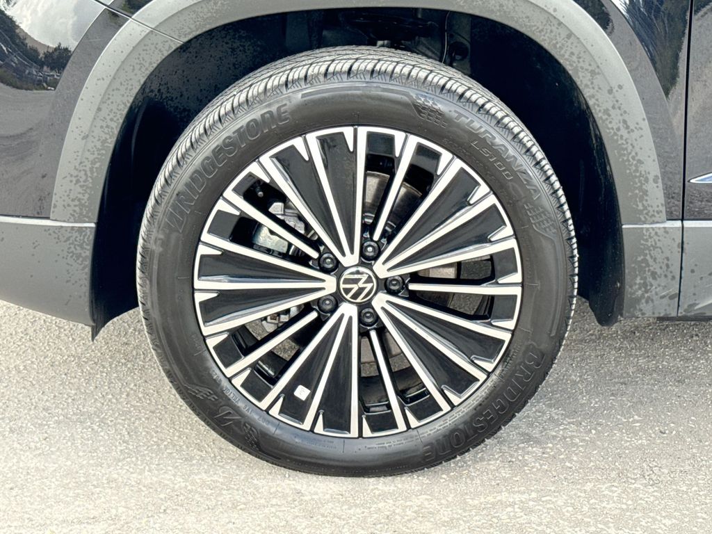Thumbnail: 2026 Volkswagen Taos - 7