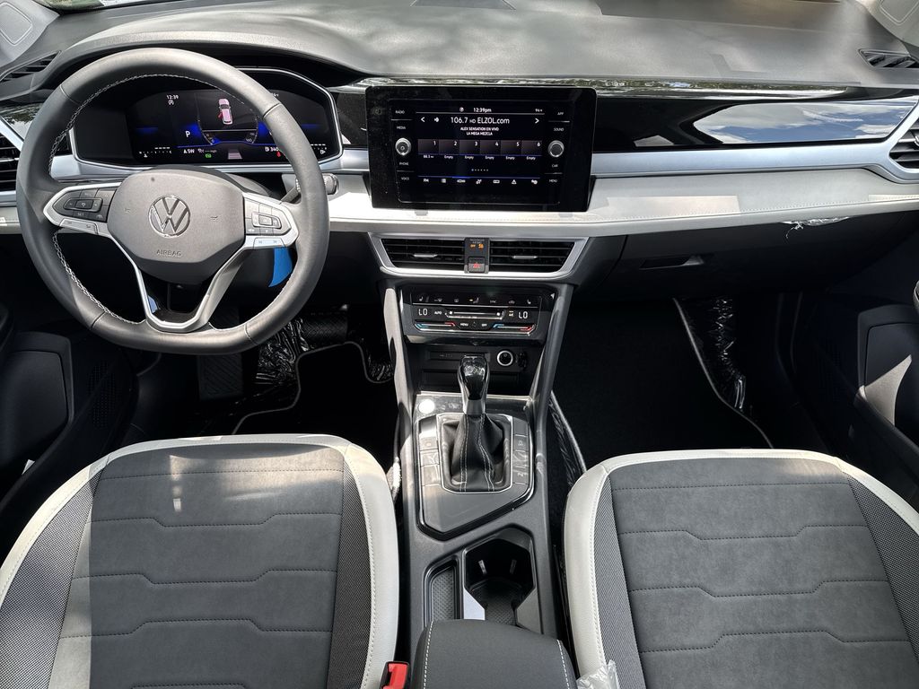 Thumbnail: 2026 Volkswagen Taos - 12
