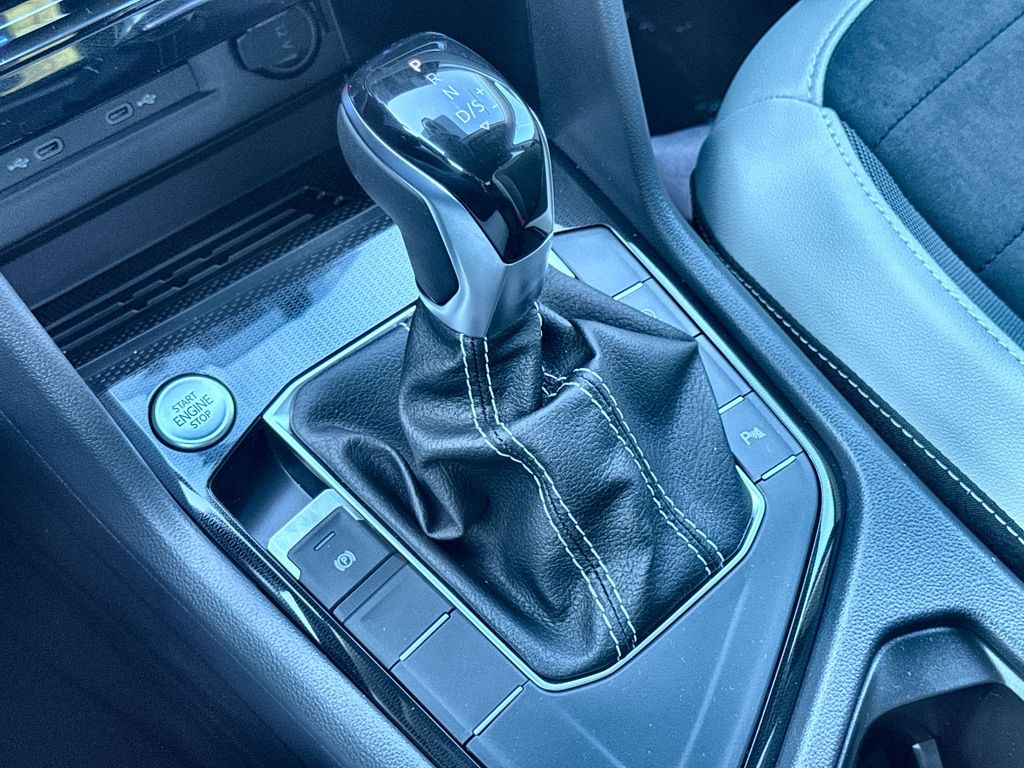Thumbnail: 2026 Volkswagen Taos - 15