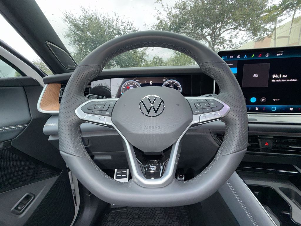 Thumbnail: 2026 Volkswagen Tiguan - 10