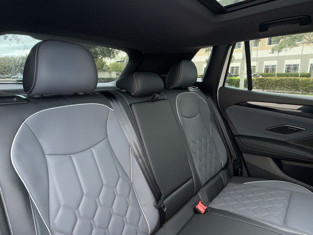Thumbnail: 2026 Volkswagen Tiguan - 28