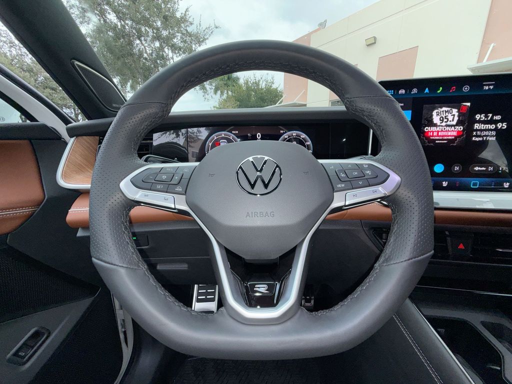 Thumbnail: 2026 Volkswagen Tiguan - 10