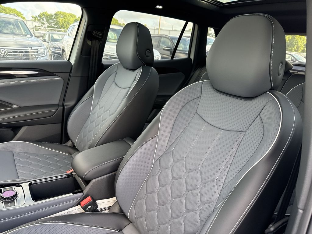 Thumbnail: 2026 Volkswagen Tiguan - 9