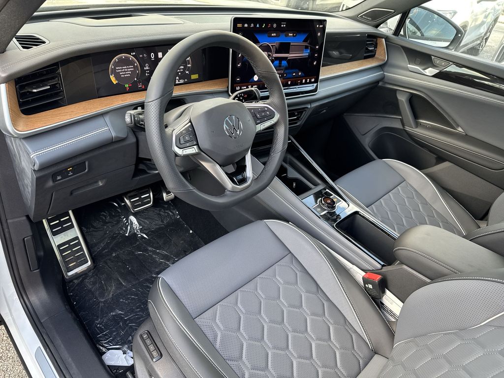 Thumbnail: 2026 Volkswagen Tiguan - 12