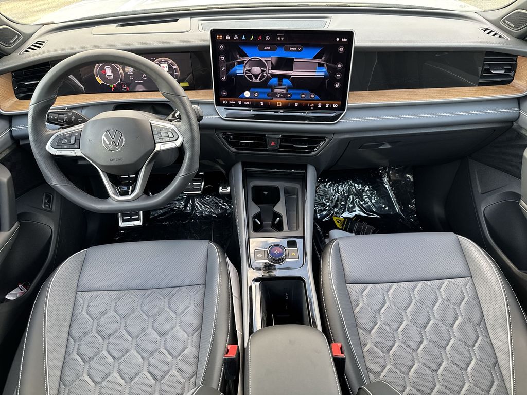 Thumbnail: 2026 Volkswagen Tiguan - 8
