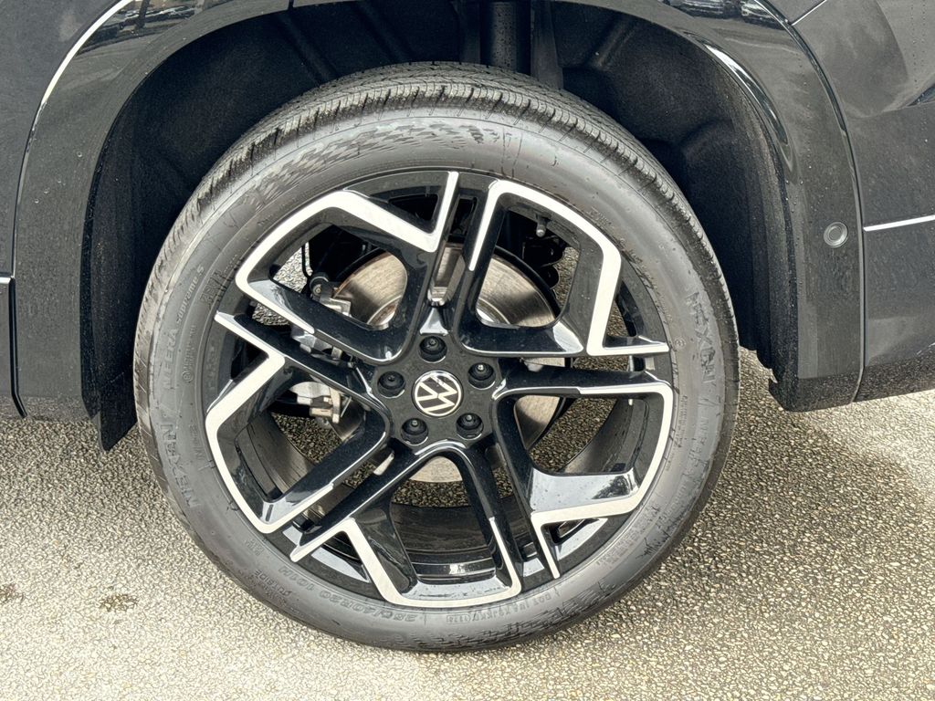 Thumbnail: 2026 Volkswagen Tiguan - 7