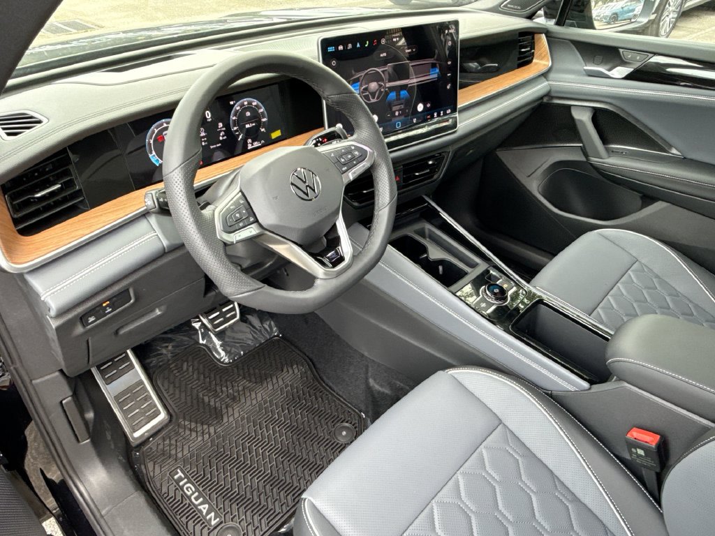 Thumbnail: 2026 Volkswagen Tiguan - 2