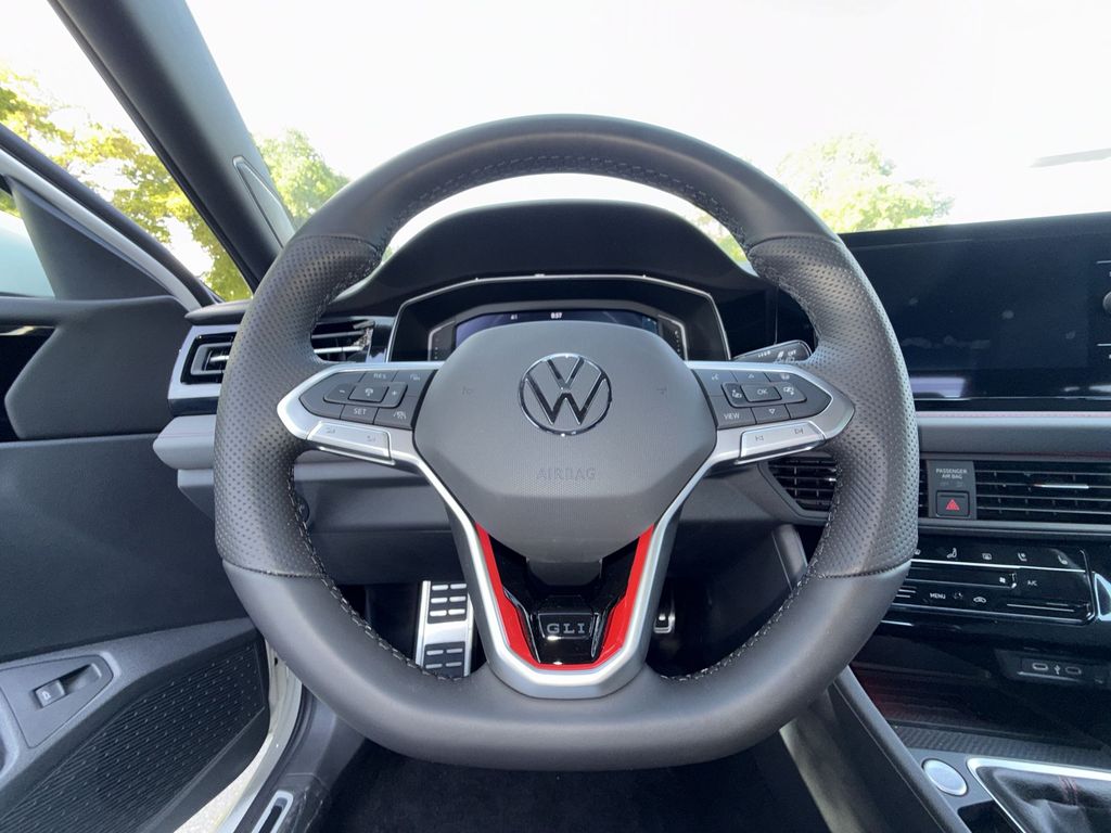 Thumbnail: 2026 Volkswagen Jetta - 10