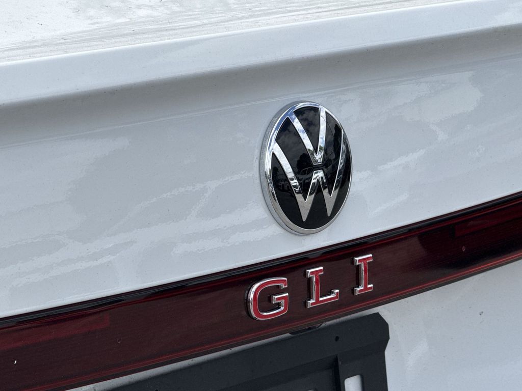 Thumbnail: 2026 Volkswagen Jetta - 7
