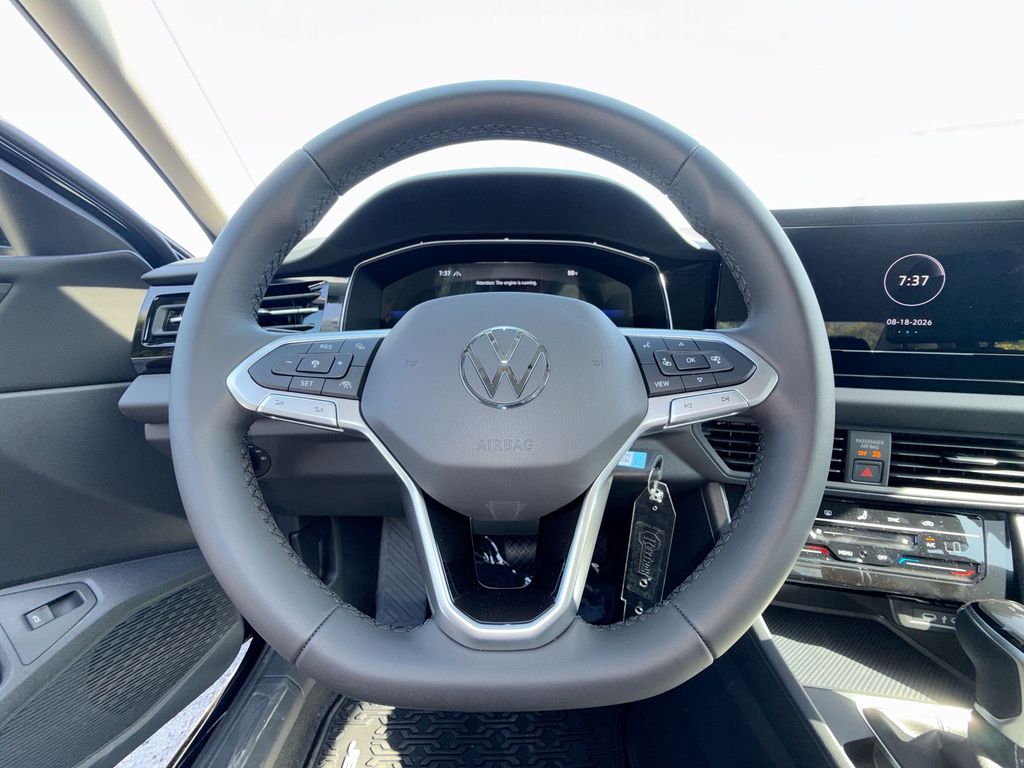 Thumbnail: 2026 Volkswagen Jetta - 10