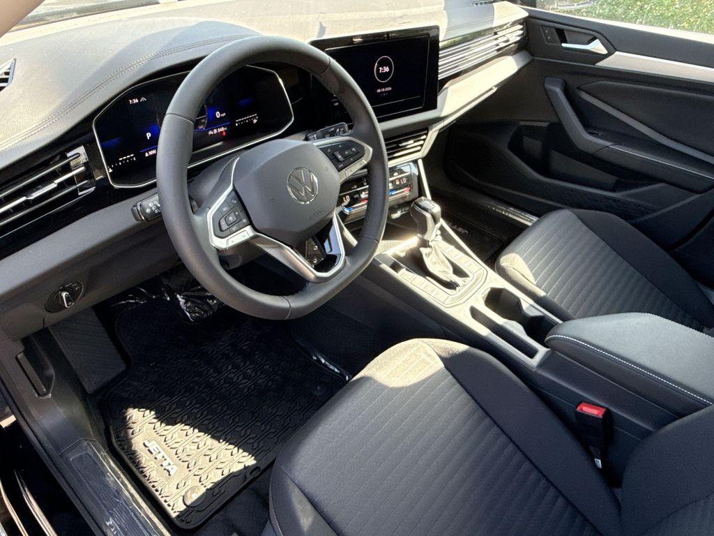 Thumbnail: 2026 Volkswagen Jetta - 2