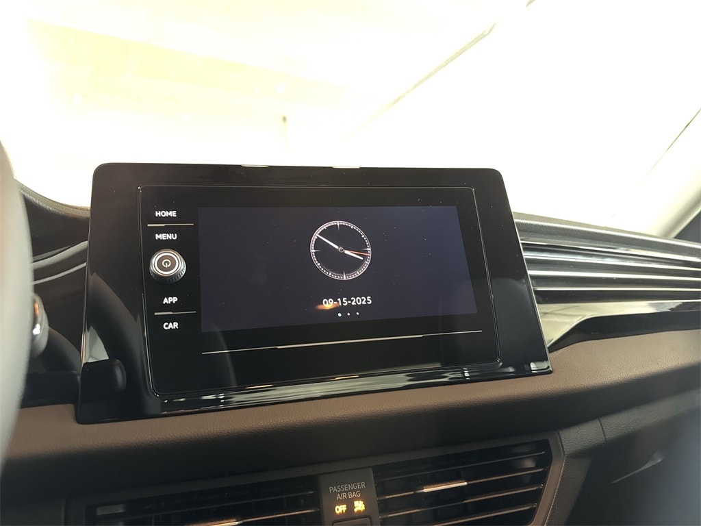 Thumbnail: 2025 Volkswagen Jetta - 15