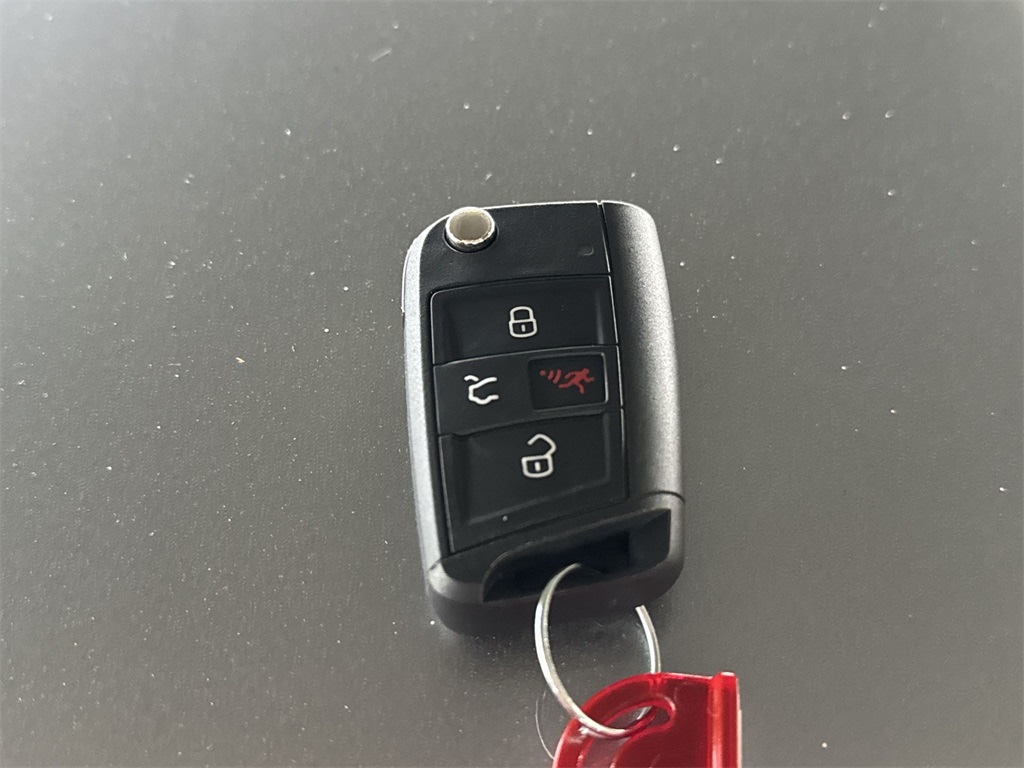 Thumbnail: 2025 Volkswagen Jetta - 19