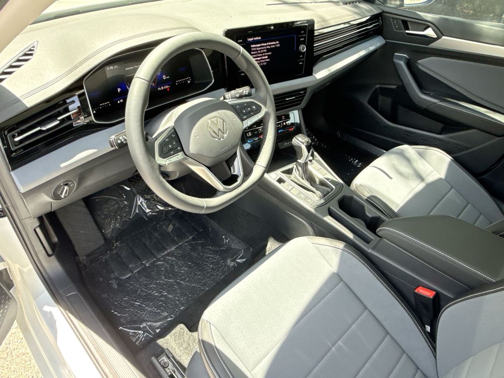 Thumbnail: 2026 Volkswagen Jetta - 2