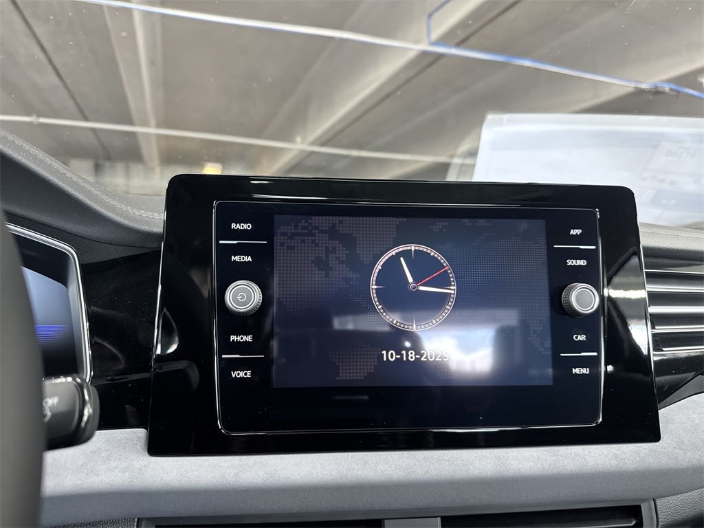 Thumbnail: 2025 Volkswagen Jetta - 12