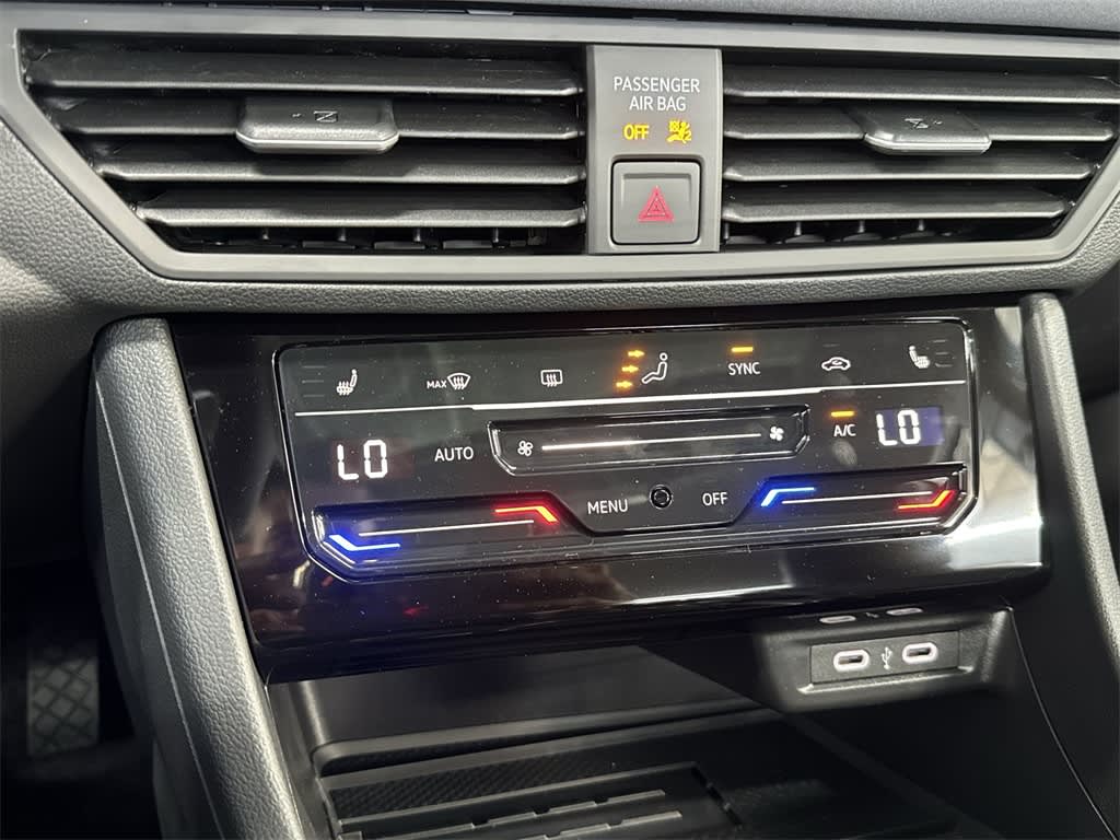 Thumbnail: 2025 Volkswagen Jetta - 26