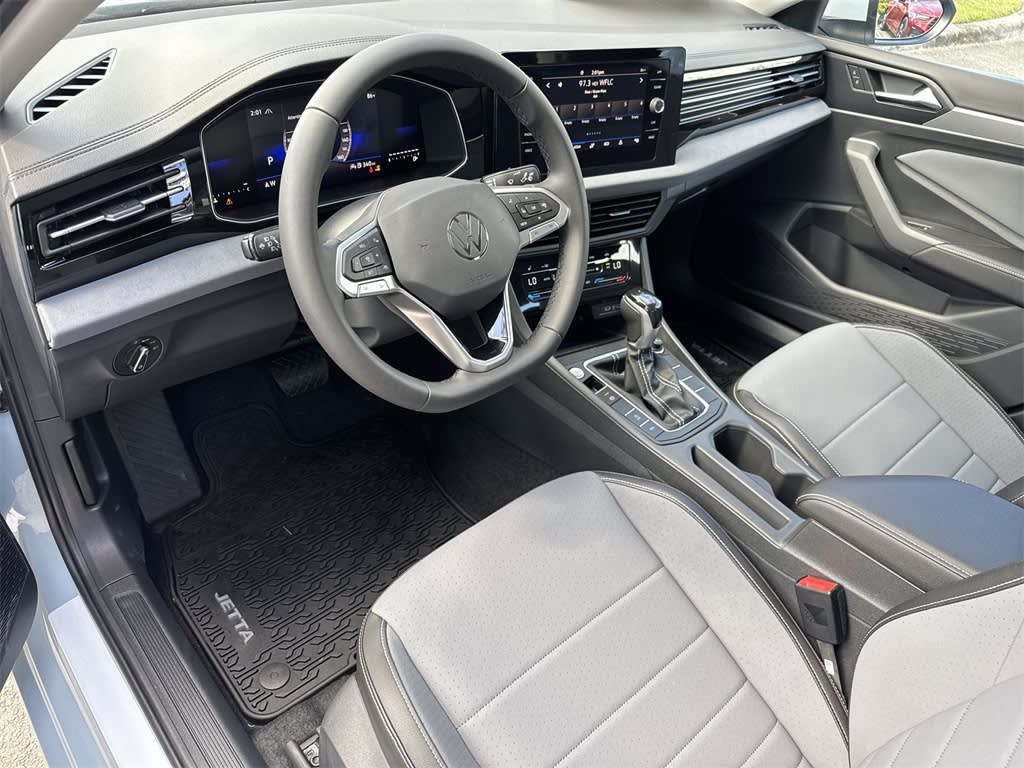 Thumbnail: 2025 Volkswagen Jetta - 2