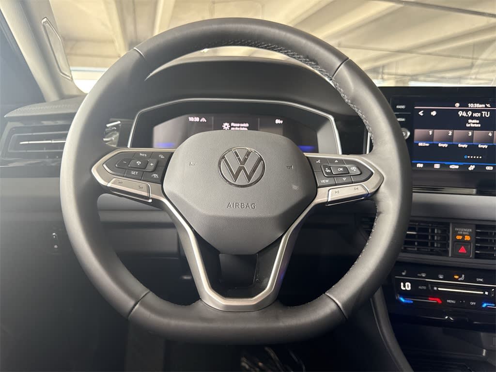 Thumbnail: 2025 Volkswagen Jetta - 2