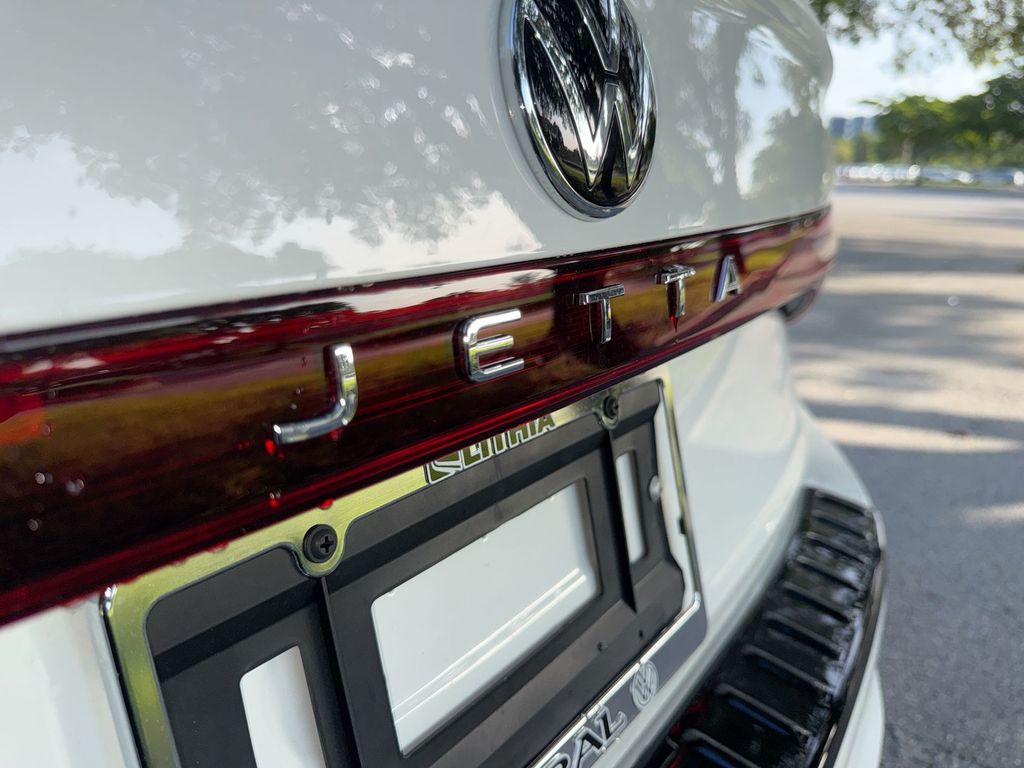 Thumbnail: 2026 Volkswagen Jetta - 22