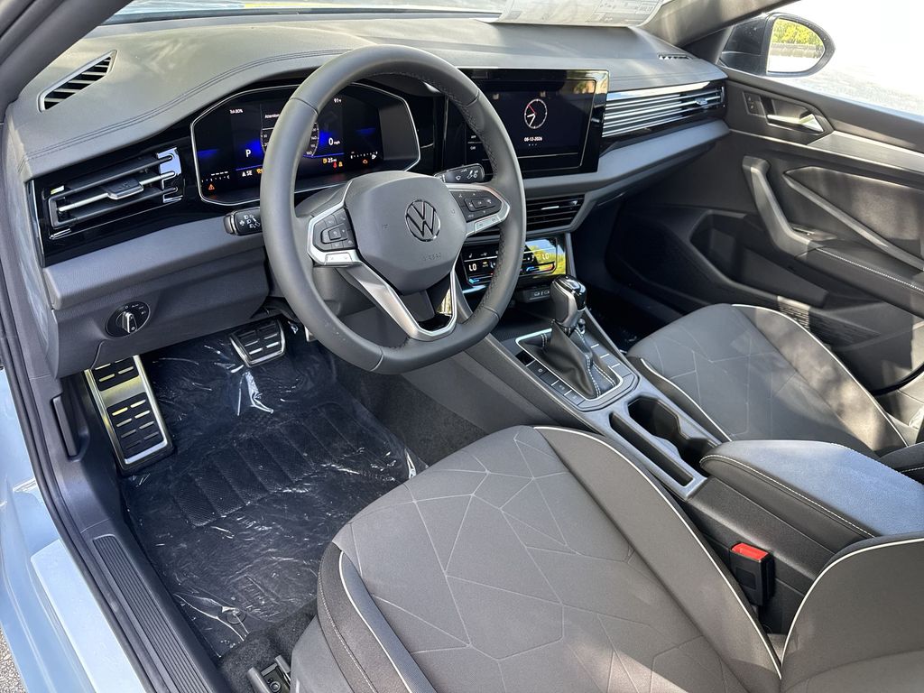Thumbnail: 2026 Volkswagen Jetta - 9