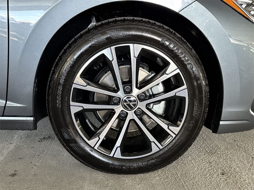 Thumbnail: 2025 Volkswagen Jetta - 8