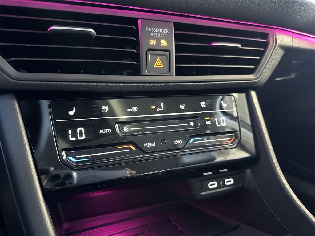 Thumbnail: 2025 Volkswagen Jetta - 26