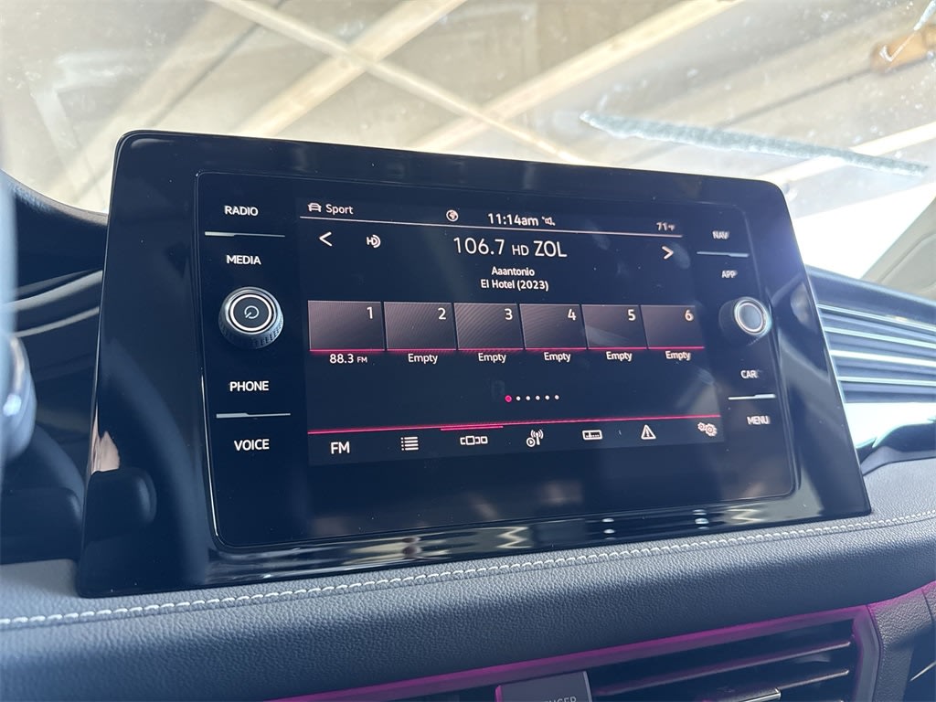 Thumbnail: 2025 Volkswagen Jetta - 14