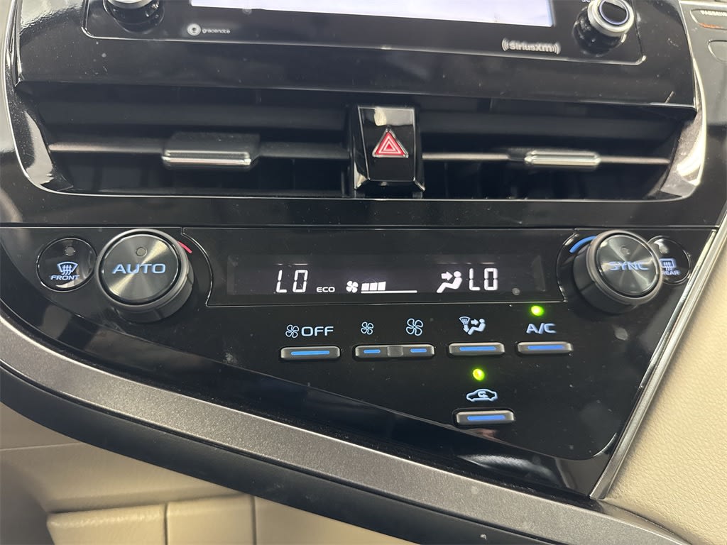 Thumbnail: 2023 Toyota Camry - 27