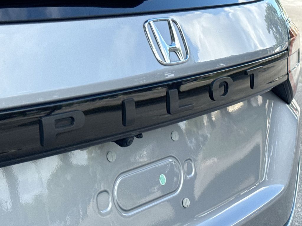 Thumbnail: 2024 Honda Pilot - 7