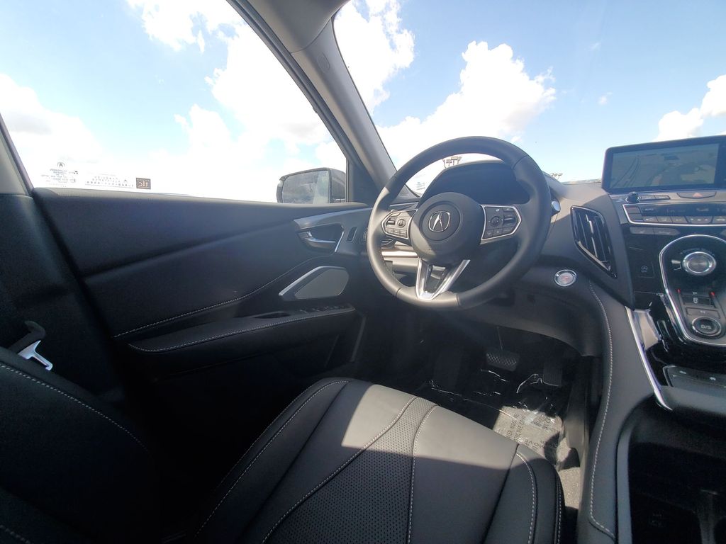 Thumbnail: 2023 Acura RDX - 2