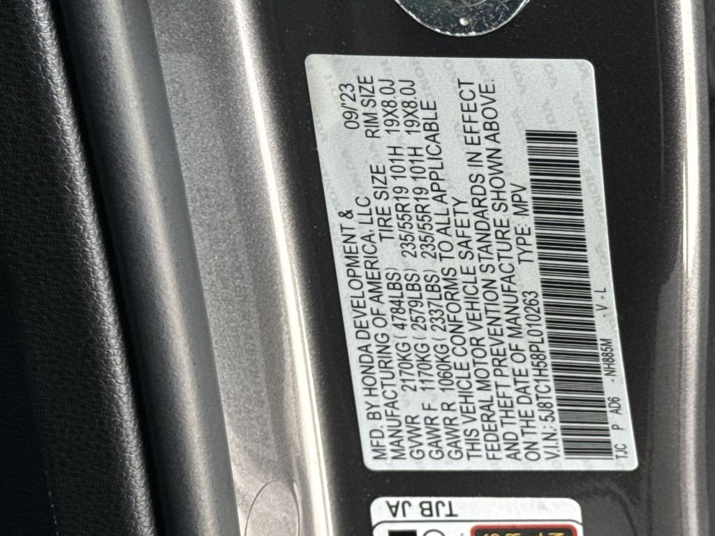 Thumbnail: 2023 Acura RDX - 21