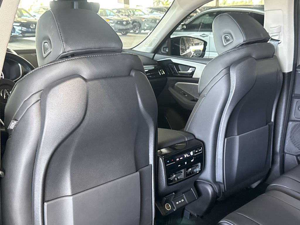 Thumbnail: 2026 Acura MDX - 27