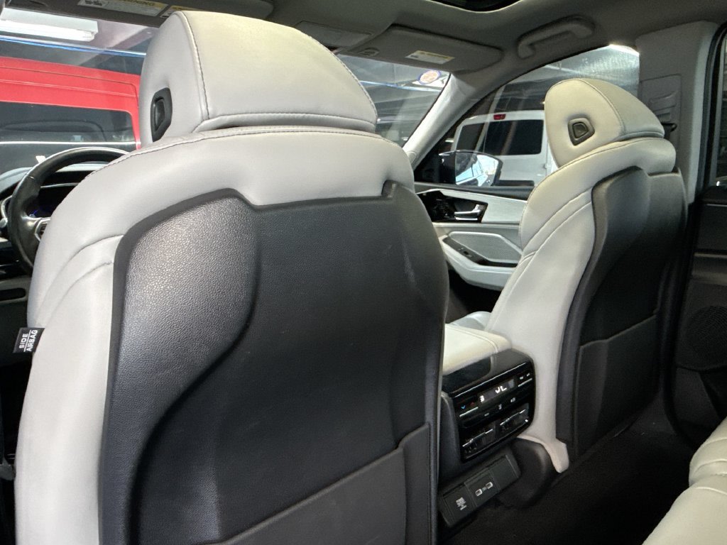 Thumbnail: 2024 Acura MDX - 28