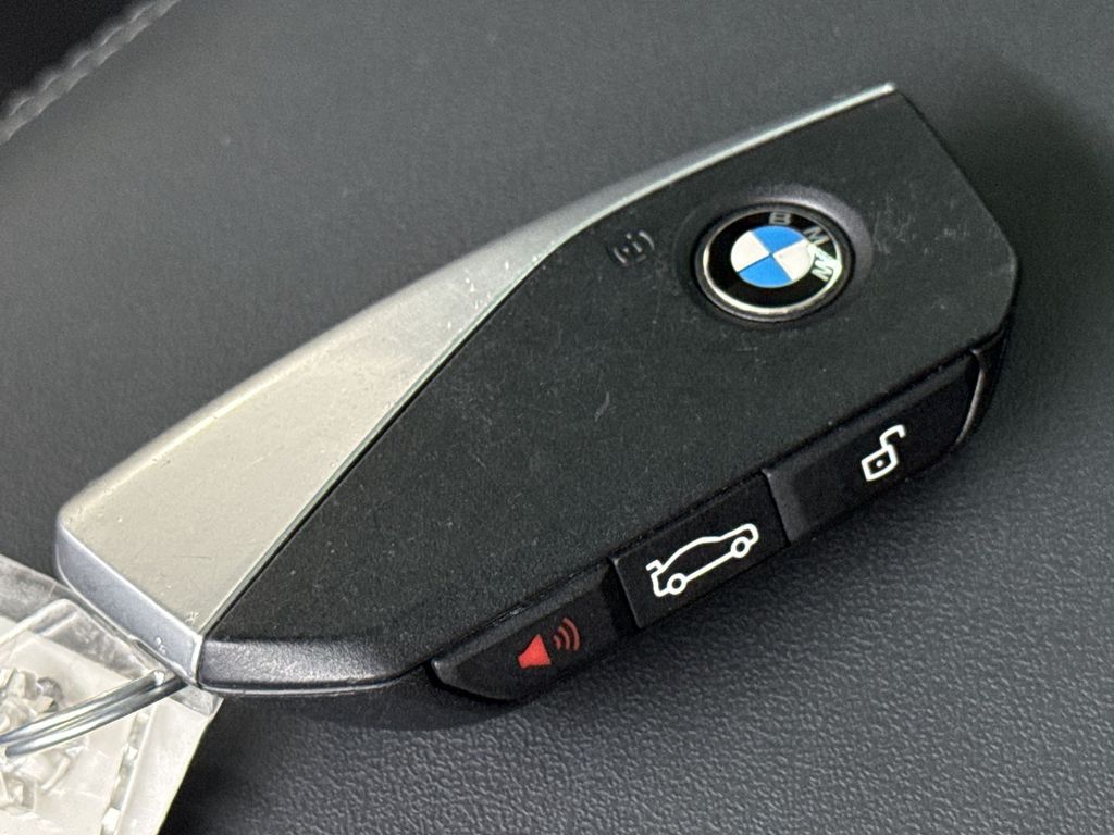 Thumbnail: 2025 BMW X3 - 18