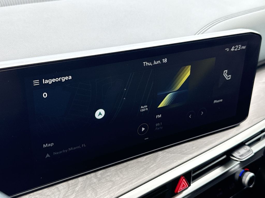 Thumbnail: 2024 Kia Sorento - 24