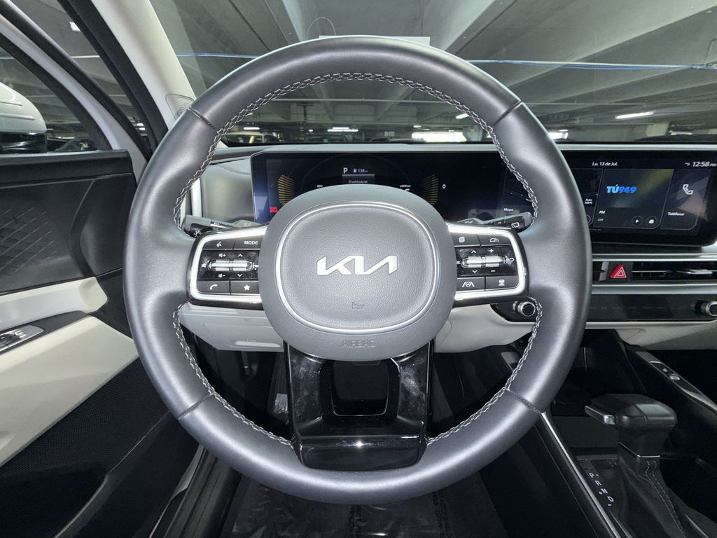 Thumbnail: 2025 Kia Sorento - 10