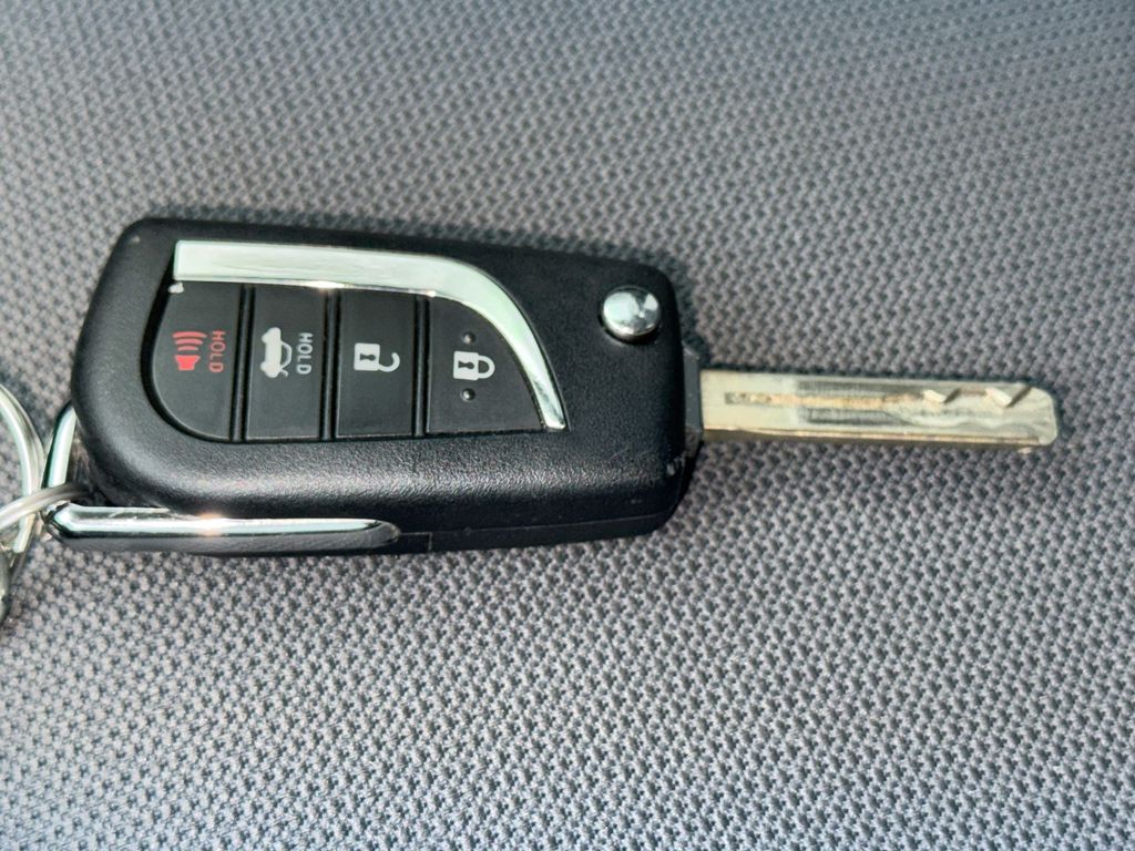Thumbnail: 2026 Toyota Corolla - 17