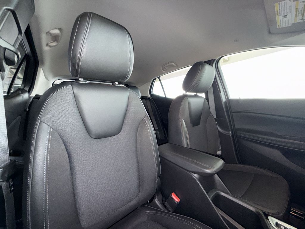 Thumbnail: 2021 Buick Encore GX - 29