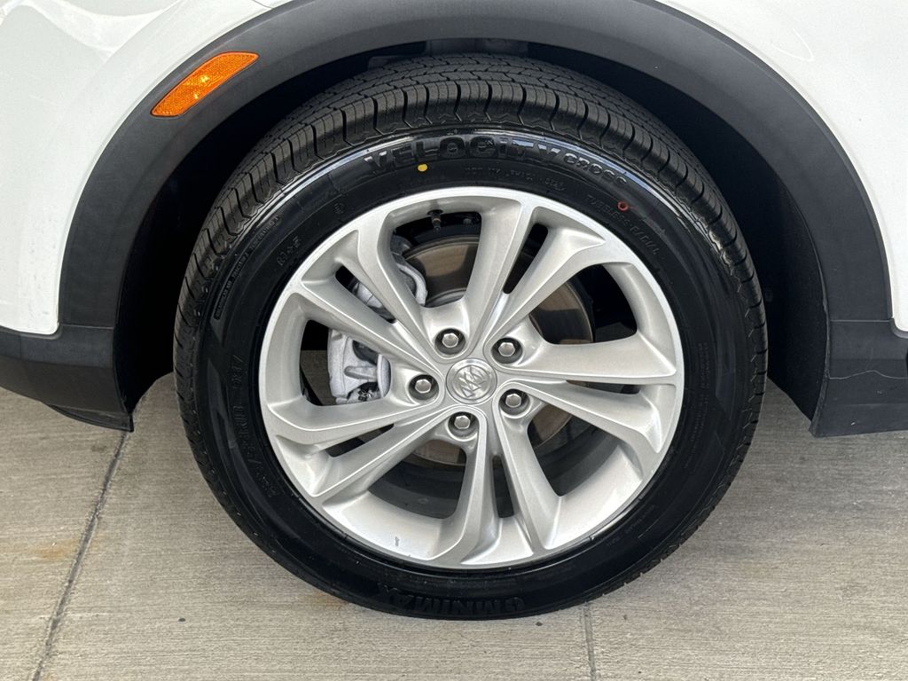 Thumbnail: 2021 Buick Encore GX - 8